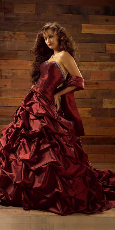 Вечернее платье Medici со стразами Swarovski