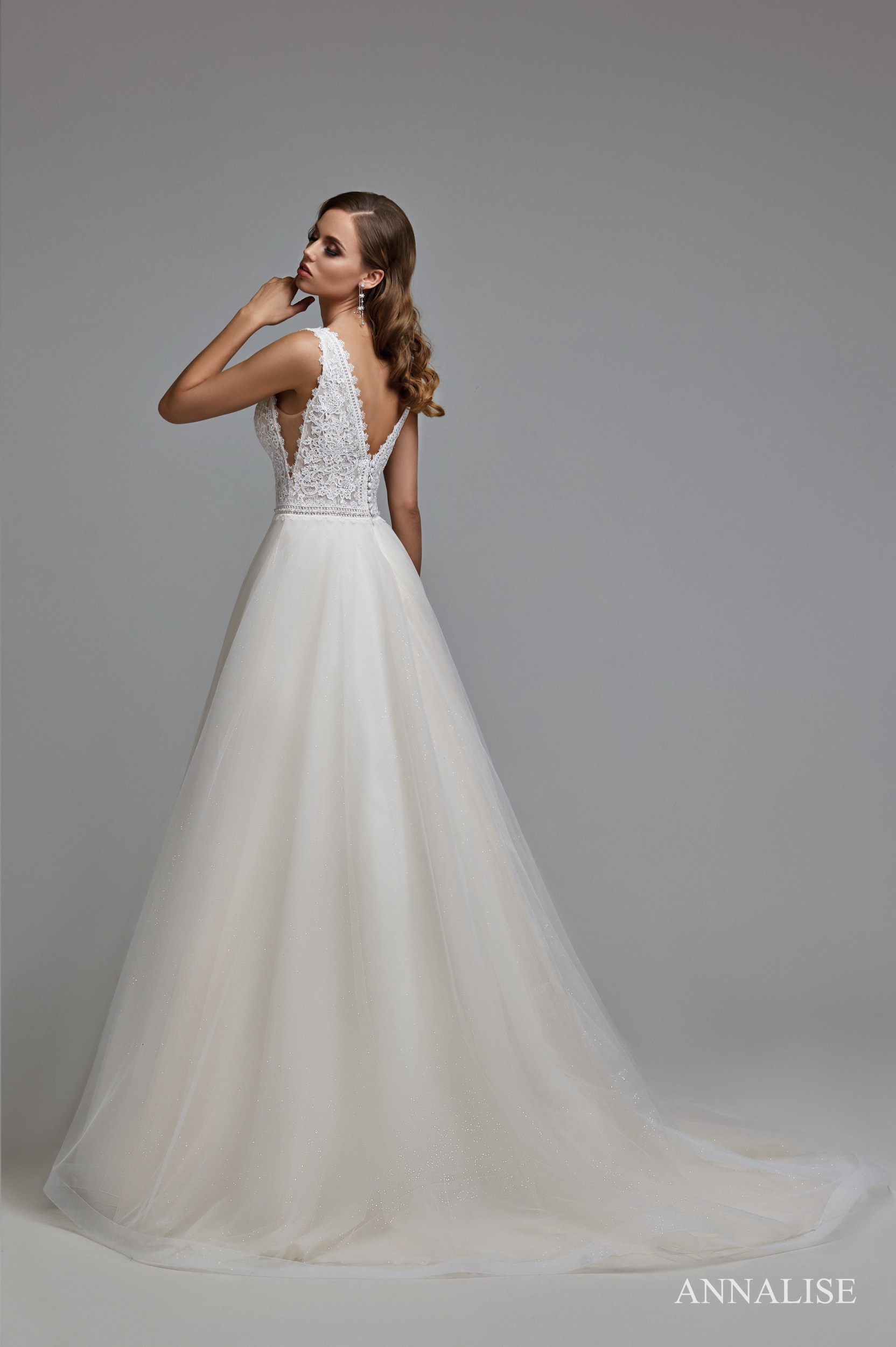 Свадебное платье А-силуэта Аннэлайс спинка