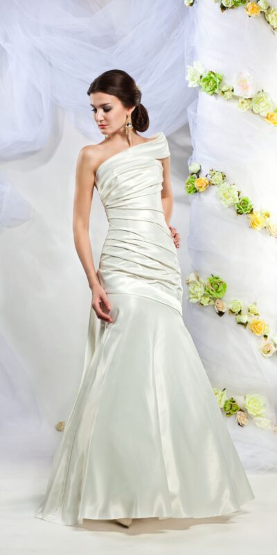 Атласное свадебное платье Стелла